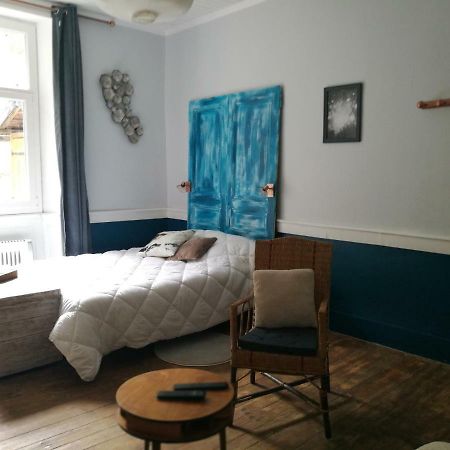 Charmant Studio Au Calme A 5 Min Du Centre Ville Saint-Claude Kültér fotó